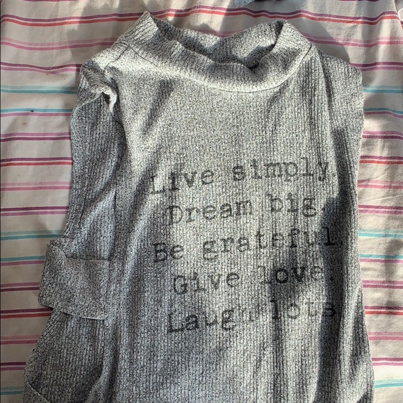 Quote shirt - Picture 1 of 3